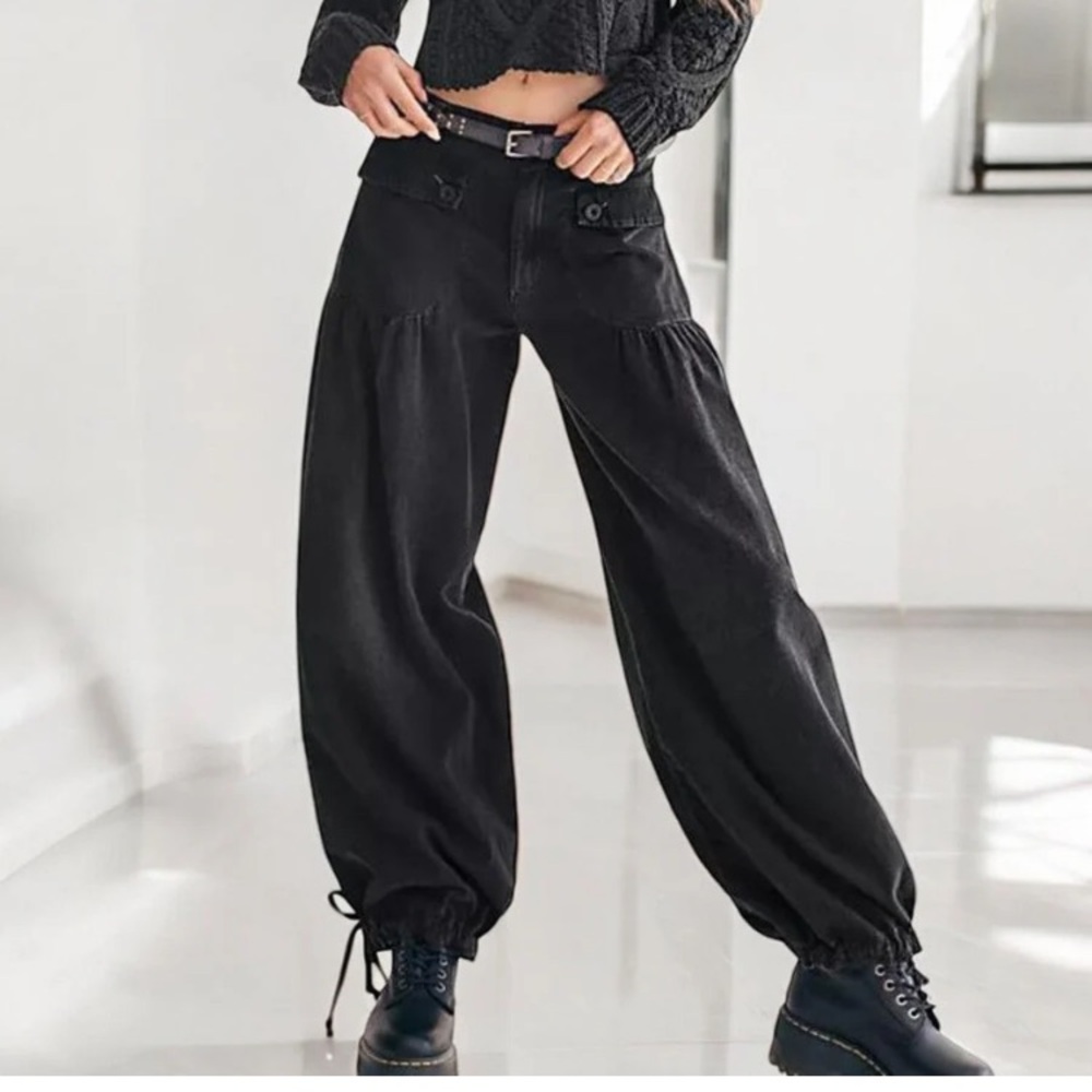Free People Black lotus jeans NWOT